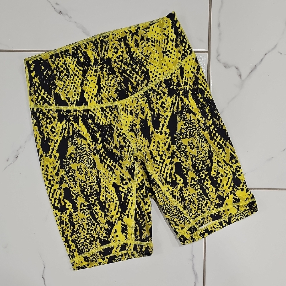 Yellow & Black Athletic Shorts – Women’s Small NWOT